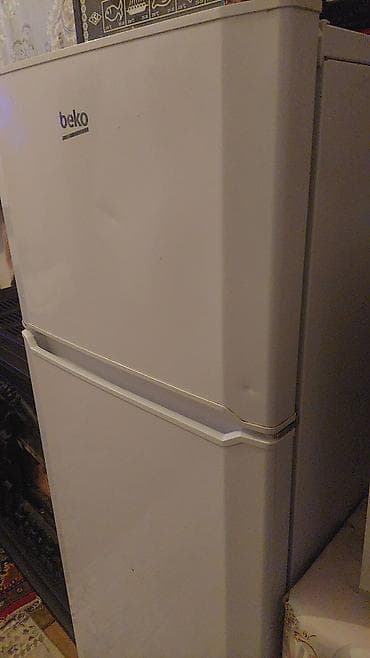 2 qapılı Beko Soyuducu Satılır, rəng - Ağ