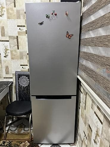 İşlənmiş 2 qapılı Indesit Soyuducu Satılır, rəng - Gümüşü, Təkərli