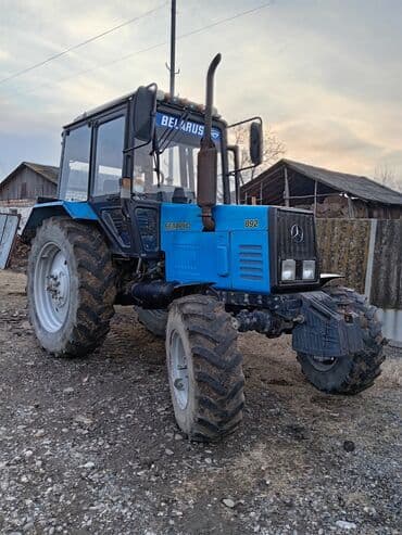 Su nəqliyyatı: BELARUS 892 traktor - Model: Belarus 892 (MTZ-892) - Çəki — 1