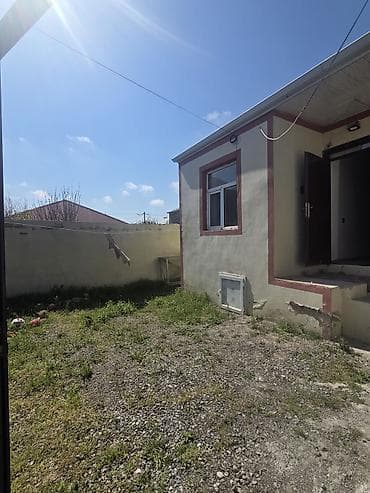 Дома: Bıne savxoz 160 dayanacaqınnan ıçerde. Fatıme baxça yanında sakıt — 2