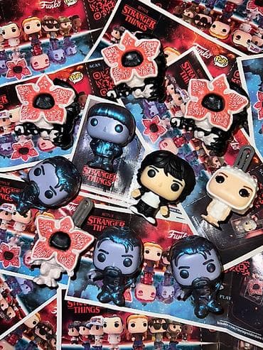 Heykəlciklər: Stranger Things Kinder Joy: Will, Mike, Eleven, Hopper, Demogorgon — 2