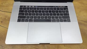 apple xr: Apple MacBook, 15.4 ", Intel Core i7, 512 GB — 2