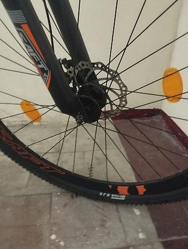 velosiped ural: Dağ velosipedi – SAFT markalı, 29" təkərli Xüsusiyyətlər: - Güclü — 4