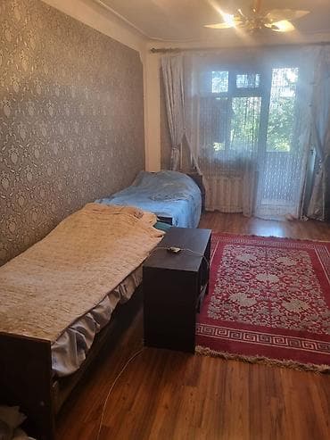 emircanda ev satisi: Bakı, 8-ci kilometr, 3 otaqlı, Köhnə tikili, m. Neftçilər, 68 kv. m — 5