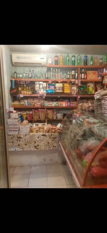 kafe icarəyə verilir: Ərzaq dükanı məhlə içi əhalinin sıx yaşadığı ərazidə. Sumqayilıt — 4