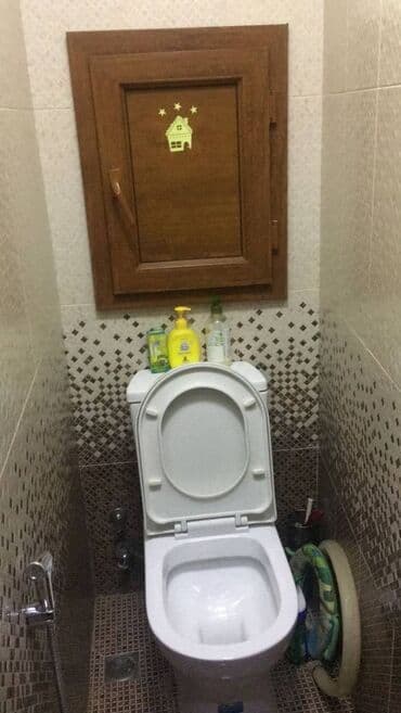 ipoteka ile satilan menziller: Bakı, 3 otaqlı, Köhnə tikili, m. Həzi Aslanov, 70 kv. m — 10