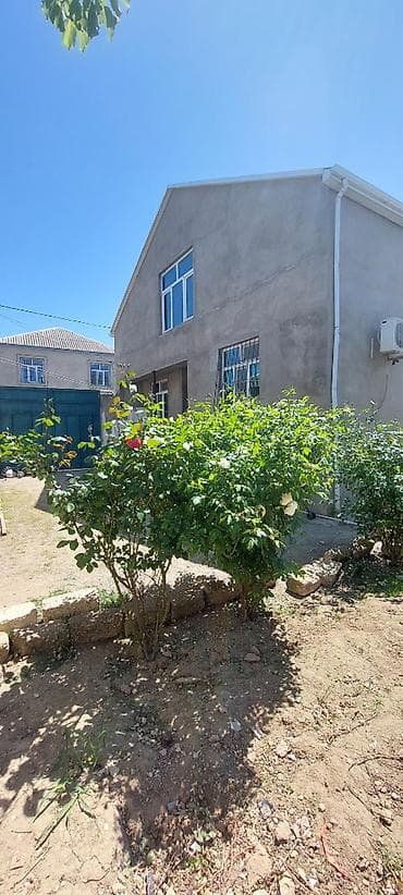 otaq studiya: 3 otaqlı, 110 kv. m, Kredit yoxdur, Orta təmir — 4