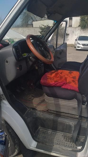pirus 20 kuza: Ford Transit: 2.5 l | 1996 il Mikroavtobus — 7