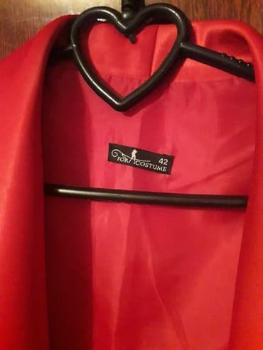 hicablı geyim: Fiqaro — 2