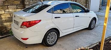 hyundai tukson: Hyundai Accent 2013 il.218.000probeq.servis mawini.Avtomat.1.4 — 1