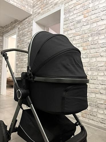 Araba-beşiklər: Çıxarıla bilən beşikli araba, Kidilo, Yaş: <1 ay — 4