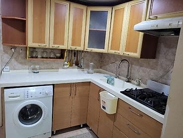 emircanda ev satisi: Yasamal rayonu, Elmlər metrosu yaxınlığı, Musabəyov Parkının yanında — 5