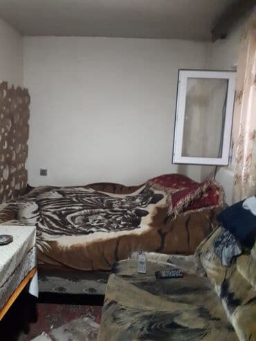 15 sutka bineqedi: Binəqədi qəs. 2 otaqlı, 50 kv. m, Orta təmir — 3