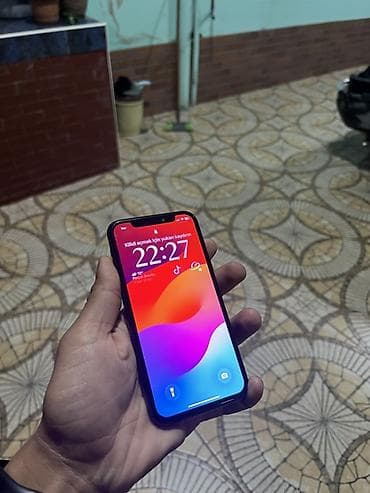 poco x3 yeni: IPhone 11 Pro, Qara, Face ID — 4