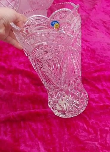 bogema guldan: Vaza dəsti, Xrustal — 1