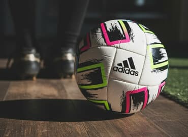 qarabağ qalatasaray bilet satışı: Adidas Uniforia futbol topu – Match Ball Replica Club versiyası - — 2