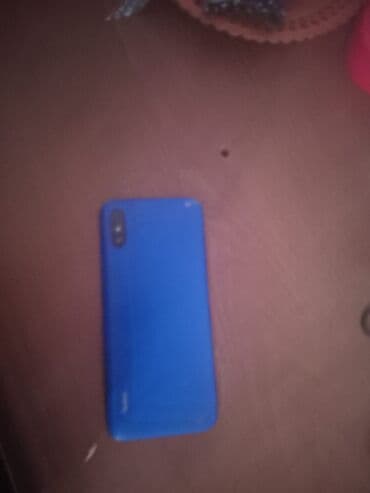 Xiaomi: Məhsul: Xiaomi Redmi 7A (mavi rəng) Xüsusiyyətlər: - 5.45" ekran, ön — 2
