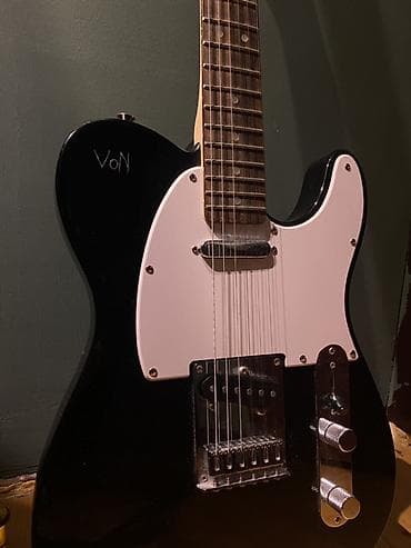 CD, DVD disklər və kassetlər: Elektron gitara, Fender, 6 sim, İşlənmiş — 2