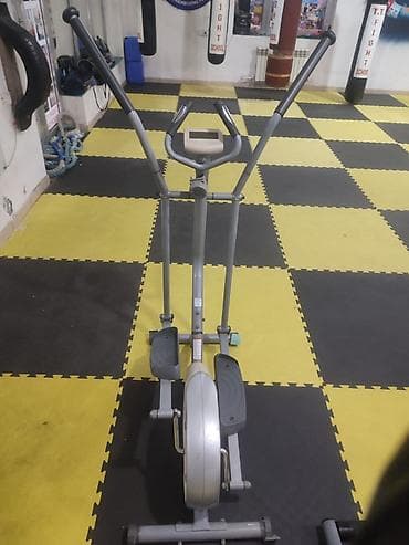 ellips trenajor: Elliptik trenajor – kardio və tam bədən məşqi üçün - Növ: Elliptik — 1