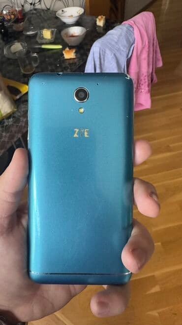 Техника для кухни: ZTE v889m, 512 ГБ, цвет - Голубой, Сенсорный — 2