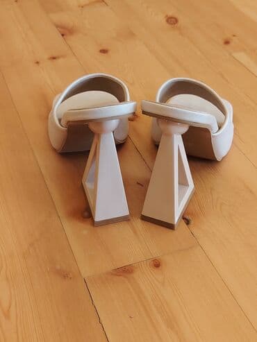 qoyun dərisindən ev üçün qadın şap şapları: Ölçü: 41, rəng - Bej, Yeni — 3