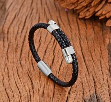 gumuş bilərziklər: Bilərziklər — 15