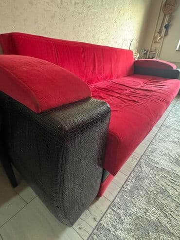 Bıçaqlar: Divan iki kreslo altı bazalı — 3