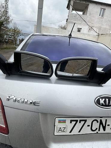 kia seronto: Cüt, Kia Pride — 3