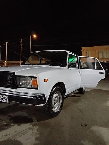 e39 oturacaq: VAZ (LADA) 2107: 1.6 l | 2000 il 48000 km Sedan — 5