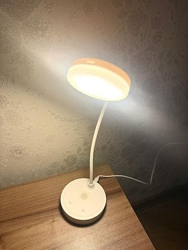 mini projektor: LED masa lampası – çevik “gooseneck” boyunlu, dairəvi işıq başlığı və — 3