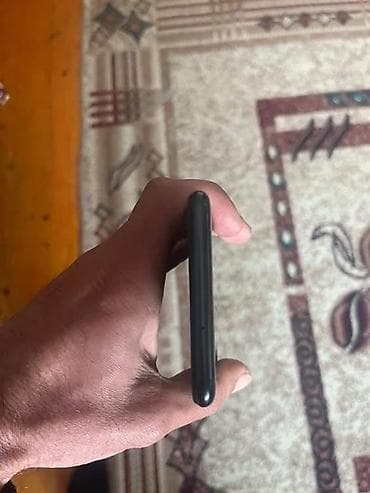 kontakt home utuler: Samsung Galaxy A10, 32 GB, rəng - Qara, İki sim kartlı — 4