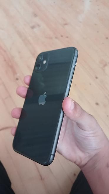 ipone quba: IPhone 11, Qara — 3