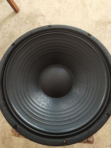 baş feneri: Omega Pro15 düyüm professional bas dinamikləri - Model: Eminence — 2