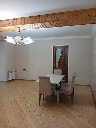 Otaqların satışı: Geniş və işıqlı ev interyeri satılır/kirayə verilir: taxta döşəməli — 2