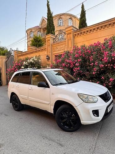 Chery Tiggo (T11): 1.9 l | 2013 il 20041 km Ofrouder/SUV — 6