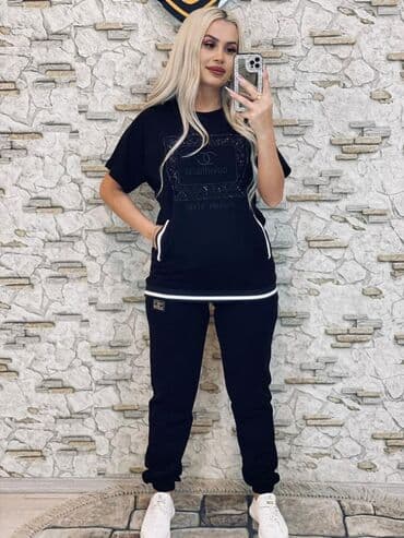 Tezedir etiketi ustunde. Materiali superdir