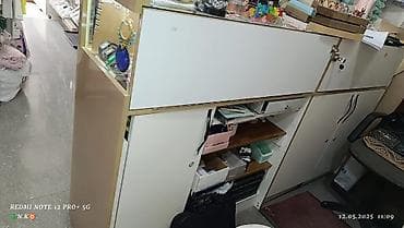 Rəf vitrinləri: Vitrin tipli satış köşkü – “Soir de lune Gifts Gallery” brend yazılı — 6