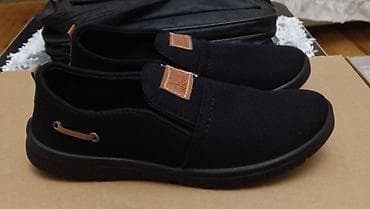 красовка: Gəncədə Təzə Yeni Vəziyyətdə Kişi Üçü Qara rəngdə “APAME Best Fashion” — 5