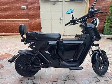 moto moped: 80 sm3, 2024 il, 5 km — 1