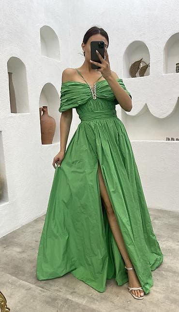 toy donu: Ziyafət donu, Maksi, L — 3