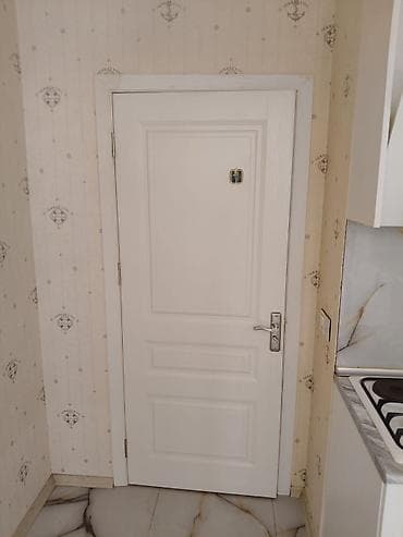 gencede qapi: Yataq otağı üçün İşlənmiş Otaq qapısı 80x200 sm Şəbəkə ilə, Zəmanətli, Pulsuz quraşdırma, Ünvandan götürmə — 2