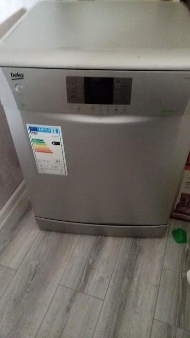 Qabyuyan maşın Beko, Tam qabaritli (60 sm.), Ayrıca dayanan