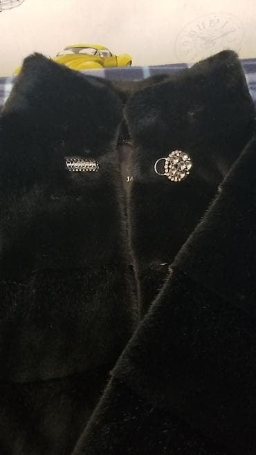 Kürk, M, rəng - Qara