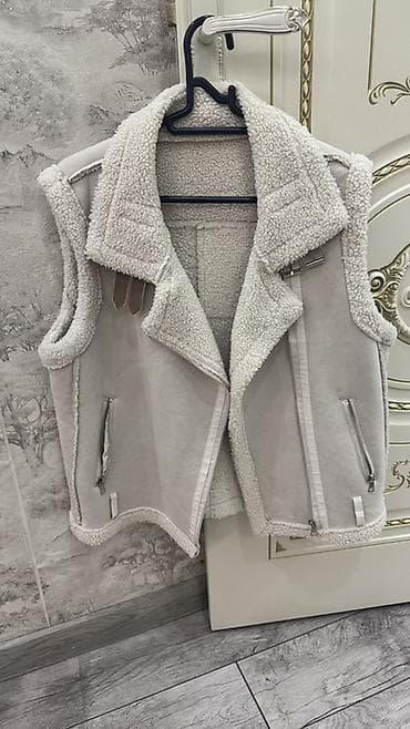 Digər qadın geyimləri: Qalın içlikli, qolsuz süni dəri jilet - Model: ikitərəfli üslubda — 3