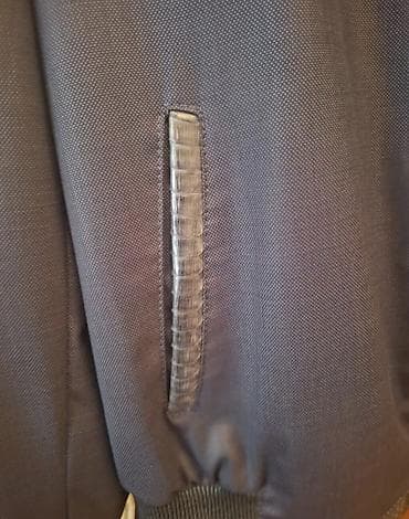 tufovka: Məhsul: Kişi bomber tipli yüngül gödəkcə - Rəng: tünd göy - Qapanma — 2