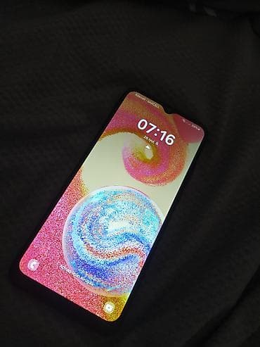 a400: Samsung Galaxy A400, 64 GB, rəng - Qara, İki sim kartlı, Barmaq izi — 3