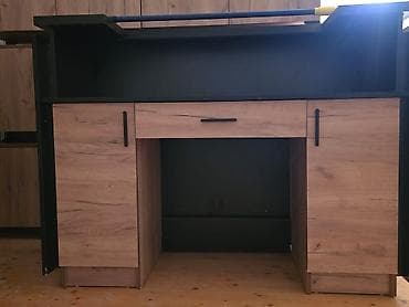 Ofis dəst mebeli: Mebel dəsti – salon/ofis üçün - Resepsion masası: Qara rəngdə parlaq — 1