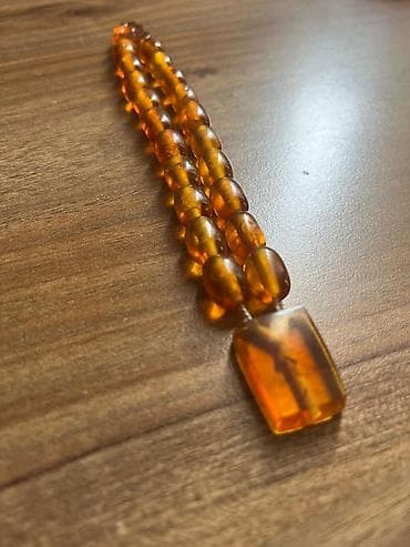 kehraba: Kral Kəhraba (Royal Amber / Südlü Kəhraba) - Material: Narıncı və sarı — 3