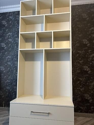 isdenmis mebeler: Düz TV altlığı, Polkalı — 2