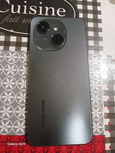 Tecno Spark, rəng - Boz